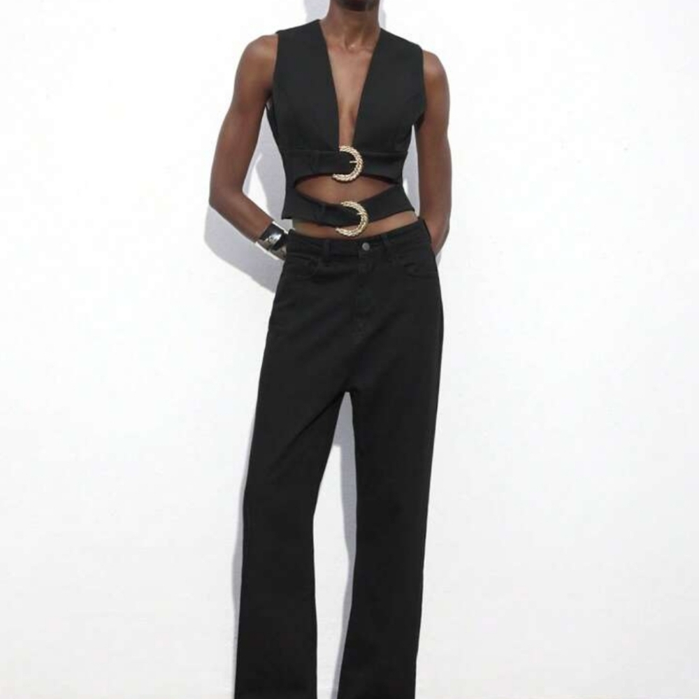 Double Buckle Waist Black Vest
